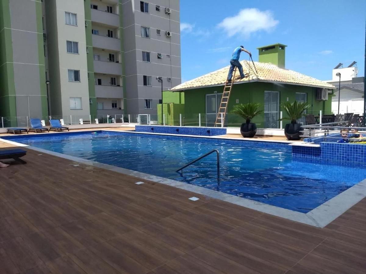 Liara Picarras: Praia, Beto Carrero E Muito Mais Exterior foto
