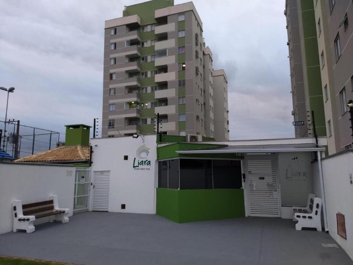 Liara Picarras: Praia, Beto Carrero E Muito Mais Exterior foto